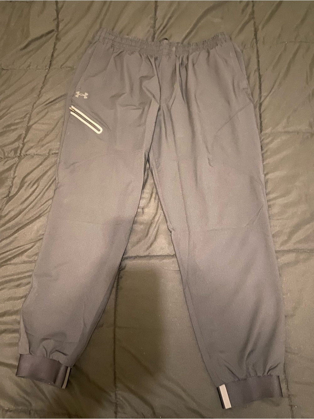 Under Armour Men’s Gray Athletic Joggers with Reflective Trim
